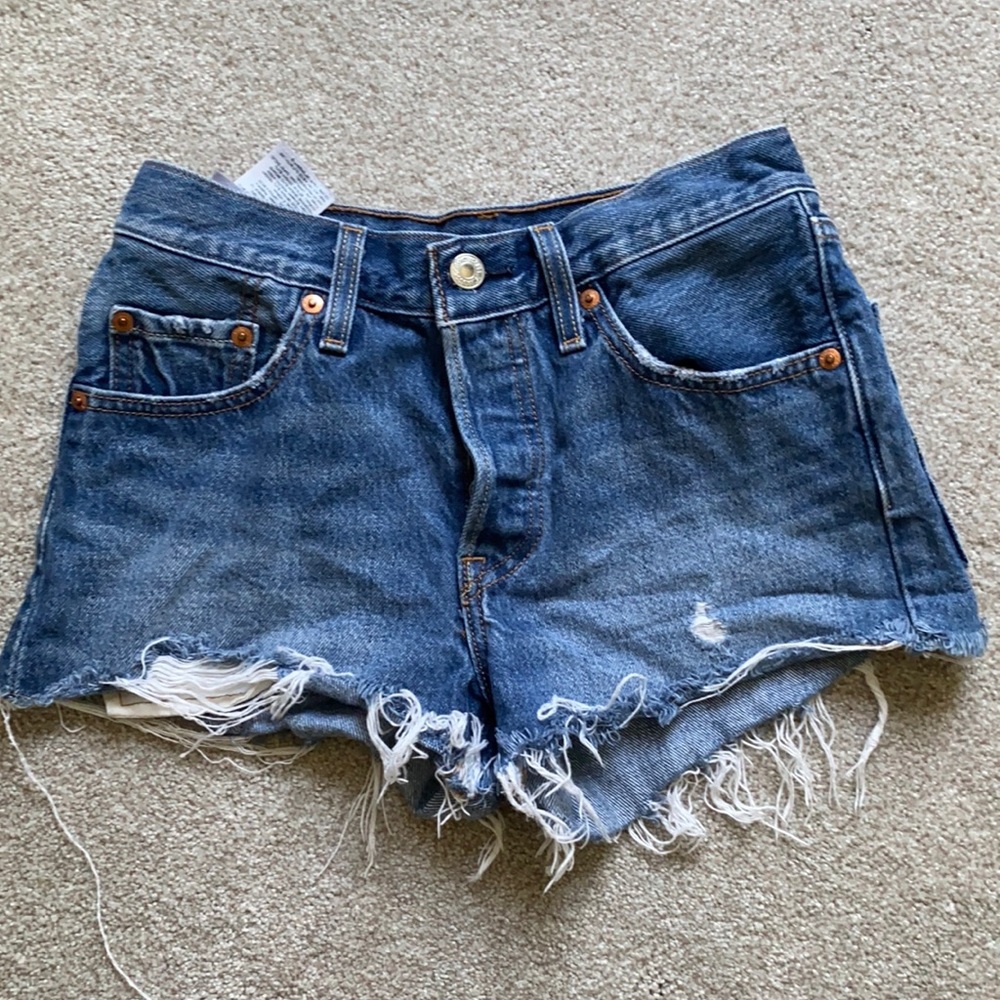 Levi’s women shorts